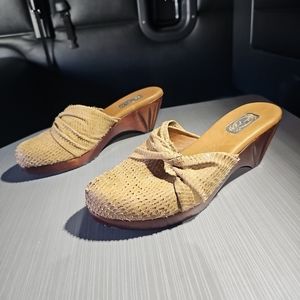 NWOT $450 Salpy Handmade in USA Stamped Snake Print‎ Leather Mules Clogs US 9